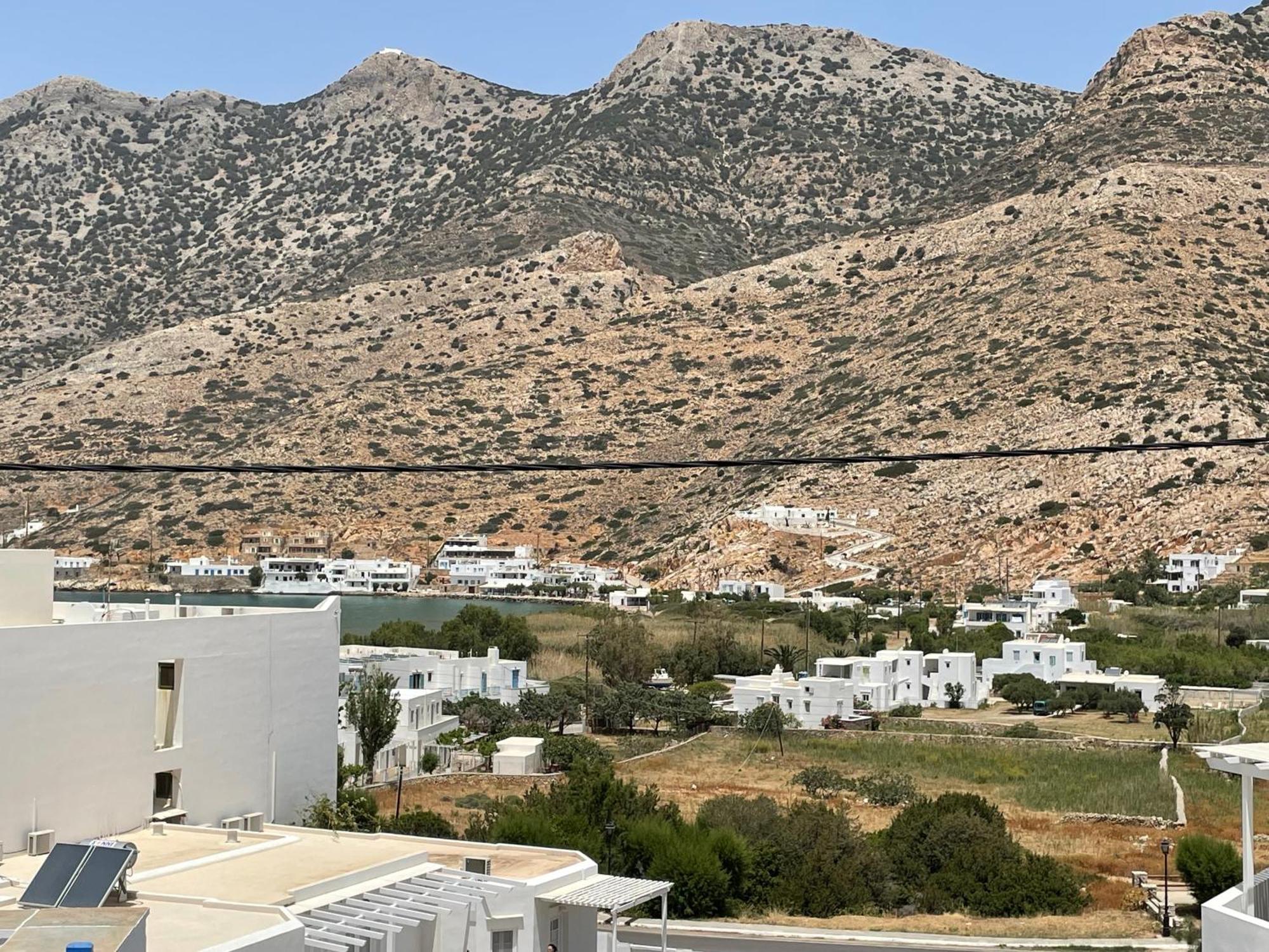 Meltemi Apartment Kamares  Екстериор снимка