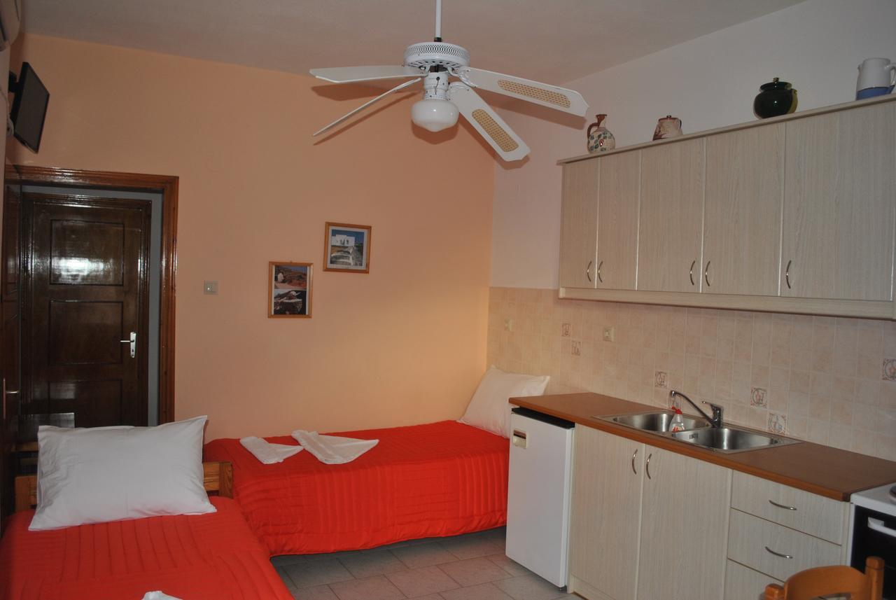 Meltemi Apartment Kamares  Екстериор снимка